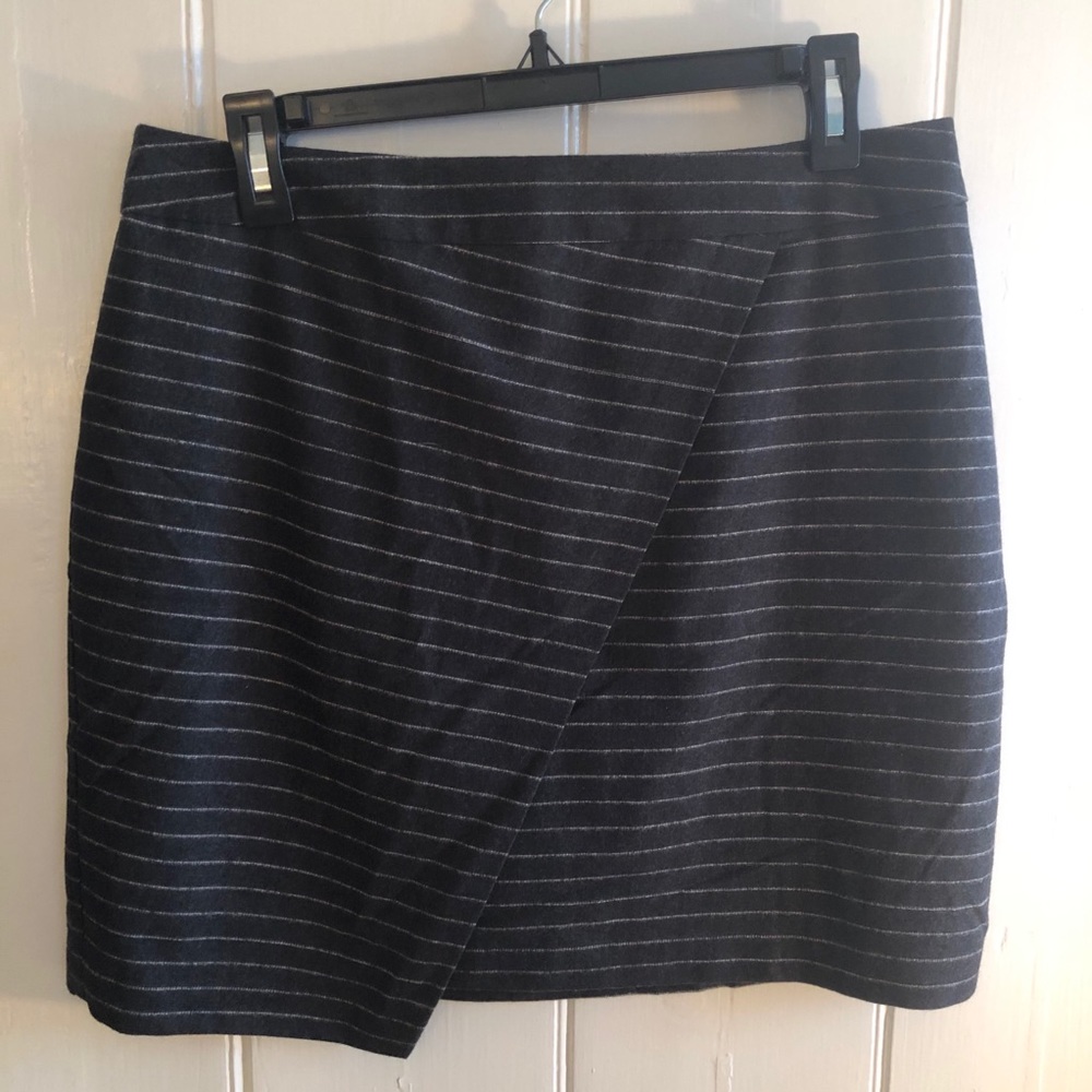 Madewell Asymmetrical Pinstriped Mini Skirt Sz 10 - Picture 3 of 7